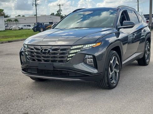 Used 2024 Hyundai Tucson Limited AWD/4WD image 3