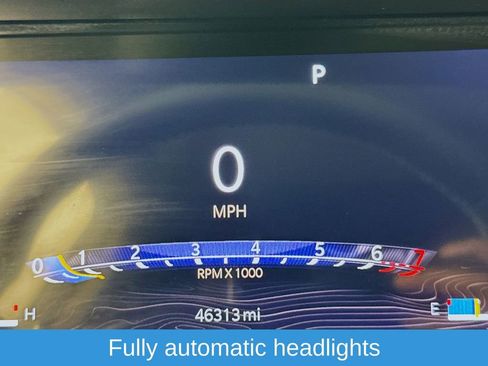 Used 2023 Jeep Grand Cherokee L Laredo image 15