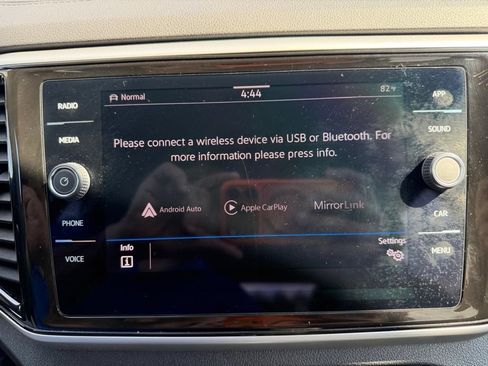 Used 2023 Volkswagen Atlas SE AWD/4WD image 42