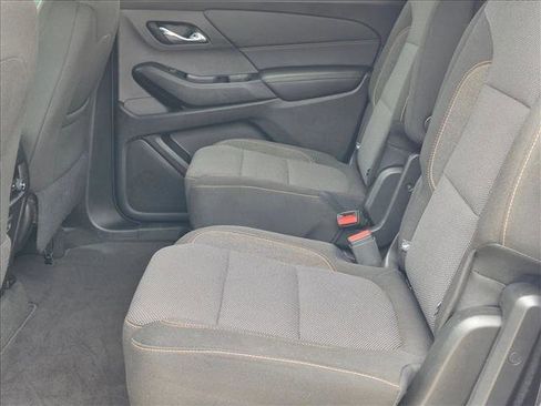 Used 2018 Chevrolet Traverse LT FWD image 15