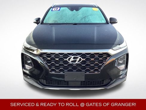 Used 2019 Hyundai Santa Fe AWD image 3