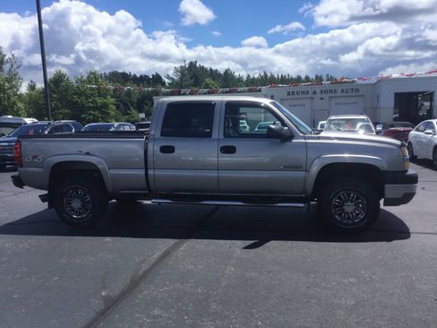 Used 2003 Chevrolet Silverado 2500 LT AWD/4WD image 6