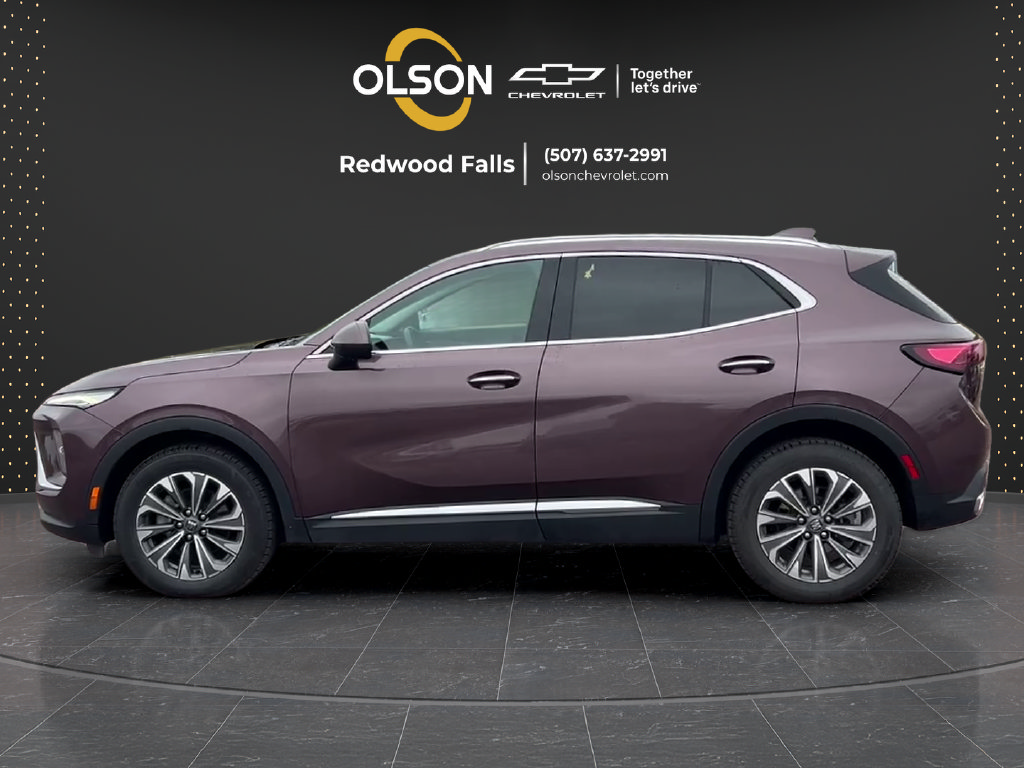 Used 2024 Buick Envision Preferred AWD/4WD image 2