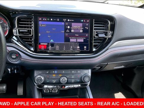 Used 2024 Dodge Durango GT AWD/4WD image 15