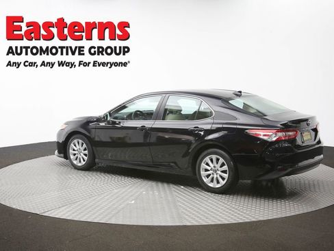 Used 2019 Toyota Camry LE FWD image 64