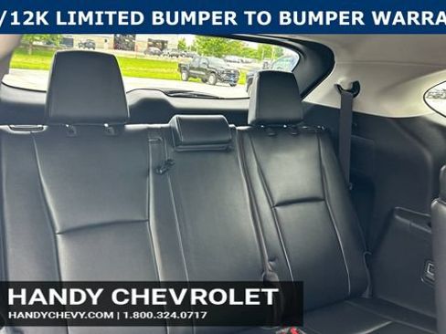 Used 2021 Toyota Highlander XLE AWD/4WD image 50