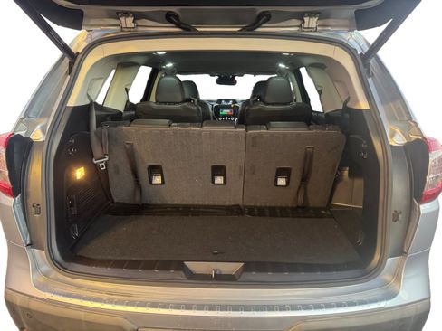 Used 2020 Subaru Ascent Limited w/ Popular Package #3 AWD/4WD image 19