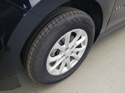 Used 2020 Chevrolet Equinox LS AWD/4WD image 31