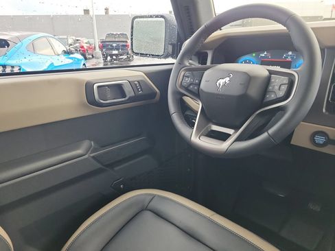 New 2026 Ford Bronco Big Bend w/ Black Diamond Package AWD/4WD image 13