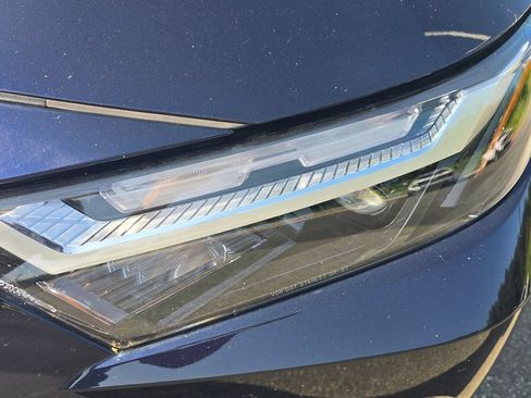 Used 2025 Toyota RAV4 XLE w/ Convenience Package FWD image 8