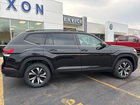 New 2026 Volkswagen Atlas SE AWD/4WD image 8