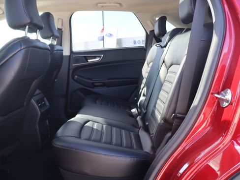 Used 2023 Ford Edge SEL w/ Convenience Package AWD/4WD image 11