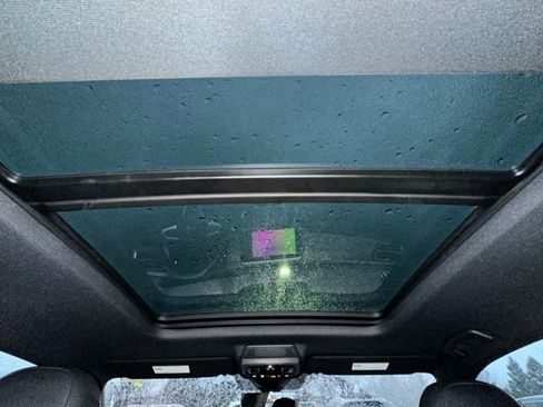 New 2026 Volkswagen Atlas Cross Sport SE image 30