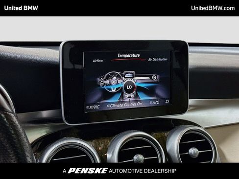 Used 2019 Mercedes-Benz GLC 300 image 10