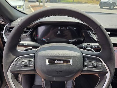 New 2026 Jeep Grand Cherokee L Limited RWD image 28