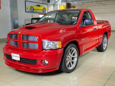 Used 2004 Dodge Ram 1500 Truck 2WD Regular Cab image 2