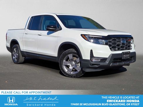 Used 2024 Honda Ridgeline TrailSport image 1