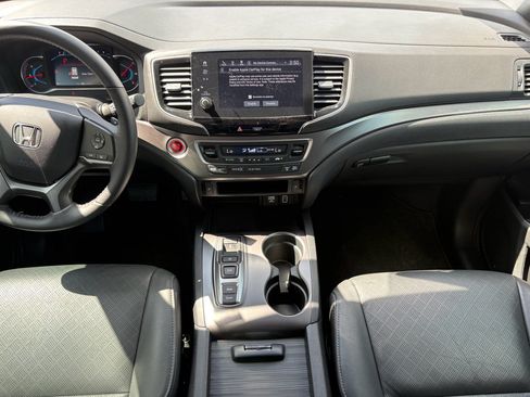 Used 2020 Honda Passport EX-L image 2