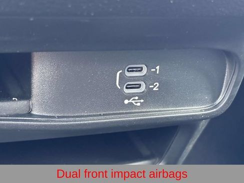 New 2027 Chrysler Pacifica Select AWD/4WD image 27