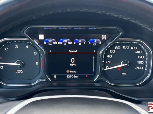 Certified 2021 GMC Yukon Denali AWD/4WD image 32