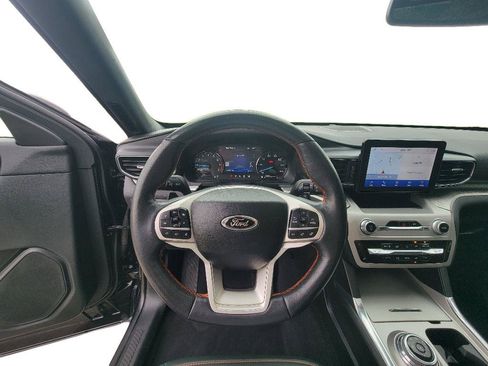 Used 2023 Ford Explorer Timberline w/ Timberline Technology Package AWD/4WD image 13