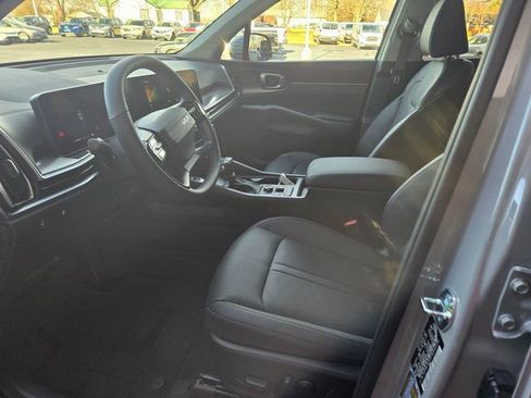 New 2026 Kia Sorento S image 6