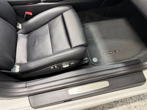 Used 2019 Porsche 718 Boxster RWD image 32