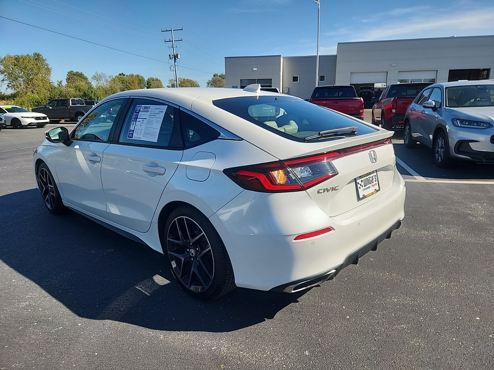 Used 2022 Honda Civic Sport Touring image 4
