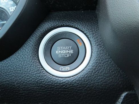 Used 2021 RAM 1500 Big Horn RWD image 17