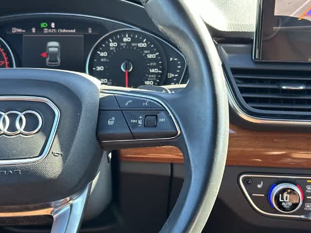Used 2023 Audi Q5 2.0T Premium w/ Convenience Package AWD/4WD image 10
