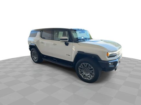 Certified 2025 GMC Hummer EV 3X AWD/4WD image 2