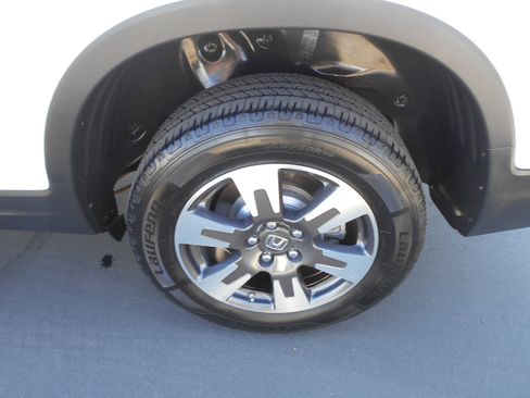 Used 2019 Honda Ridgeline RTL image 18
