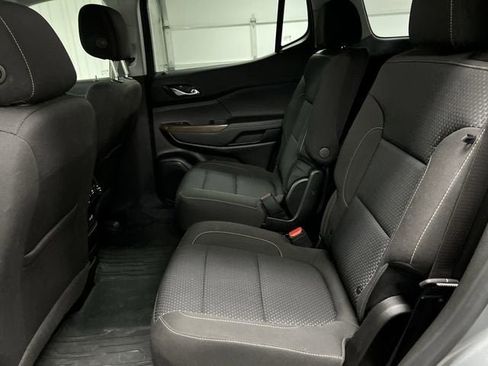 Certified 2023 GMC Acadia SLE w/ Driver Convenience Package FWD image 24