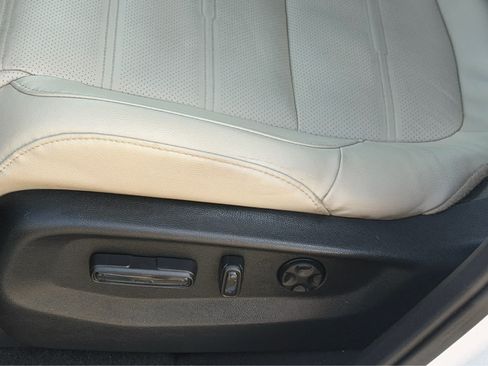 Used 2019 Honda CR-V EX-L image 11