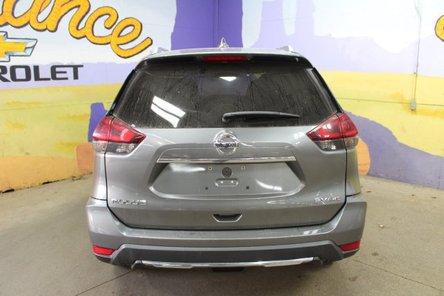 Used 2018 Nissan Rogue SV AWD/4WD image 7