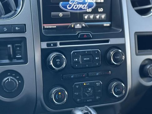 Used 2015 Ford Expedition EL XLT w/ Equipment Group 202A image 28