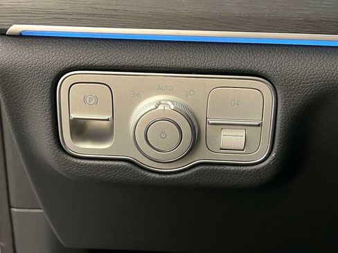 Certified 2026 Mercedes-Benz GLE 350 4MATIC image 21