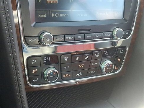 Used 2014 Bentley Continental GT image 16