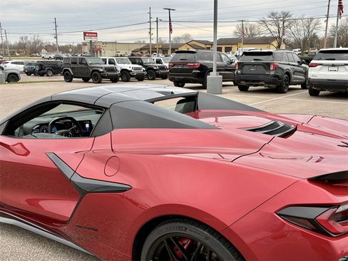 Used 2024 Chevrolet Corvette Z06 image 23