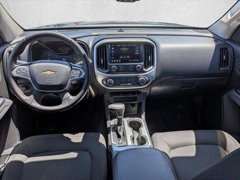 Used 2020 Chevrolet Colorado LT w/ LT Convenience Package RWD image 16