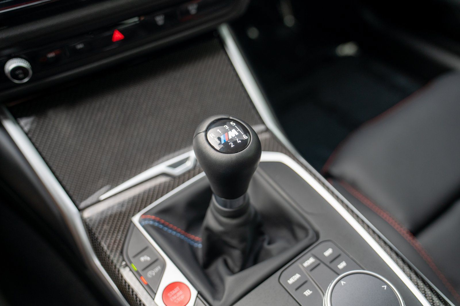 Used 2026 BMW M2 w/ Lighting Package RWD image 19