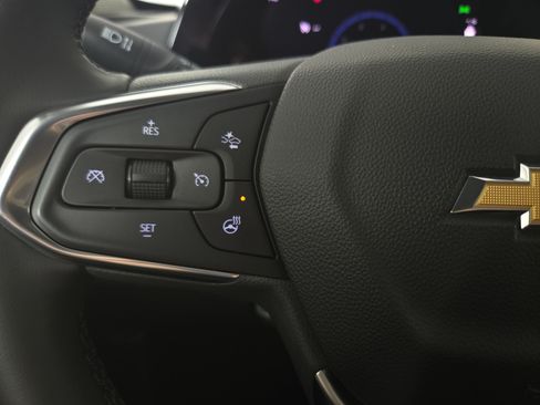 Certified 2024 Chevrolet Trax LT w/ LT Convenience Package FWD image 15