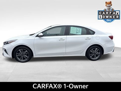 Used 2024 Kia Forte LXS FWD image 4