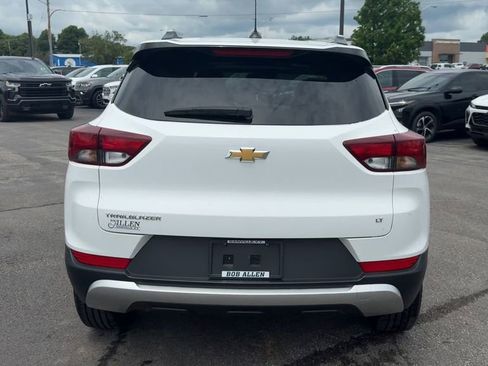 Used 2023 Chevrolet TrailBlazer LT w/ Convenience Package FWD image 6