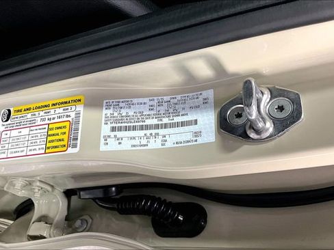 New 2025 Ford Ranger XLT w/ Equipment Group 301A High image 8