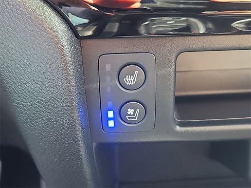 Certified 2024 Honda Passport Black Edition image 20