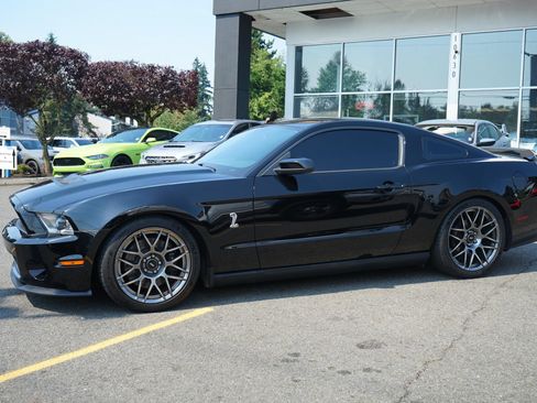 Used 2011 Ford Mustang Shelby GT500 w/ SVT Performance Pkg RWD image 2