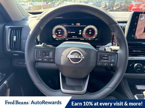 New 2026 Nissan Pathfinder SL w/ SL Premium Package (P04) AWD/4WD image 19