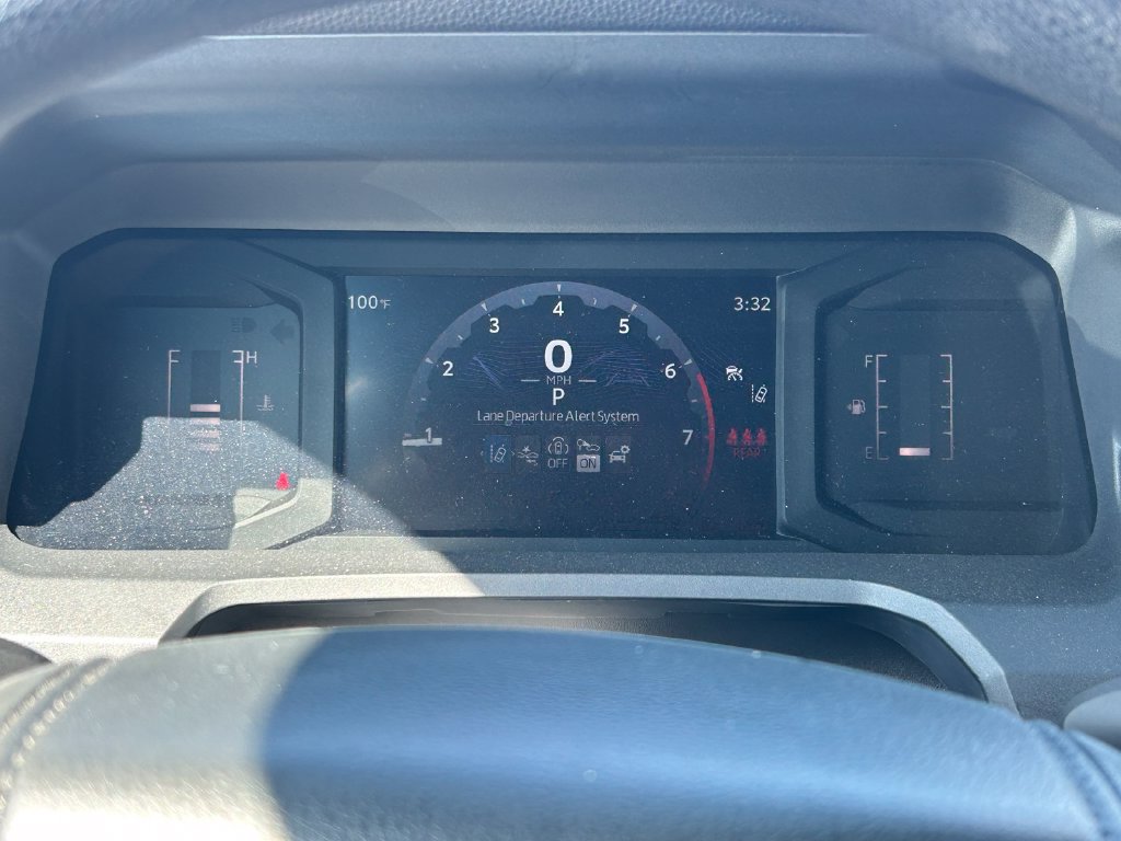 Certified 2025 Toyota Tacoma SR AWD/4WD image 31