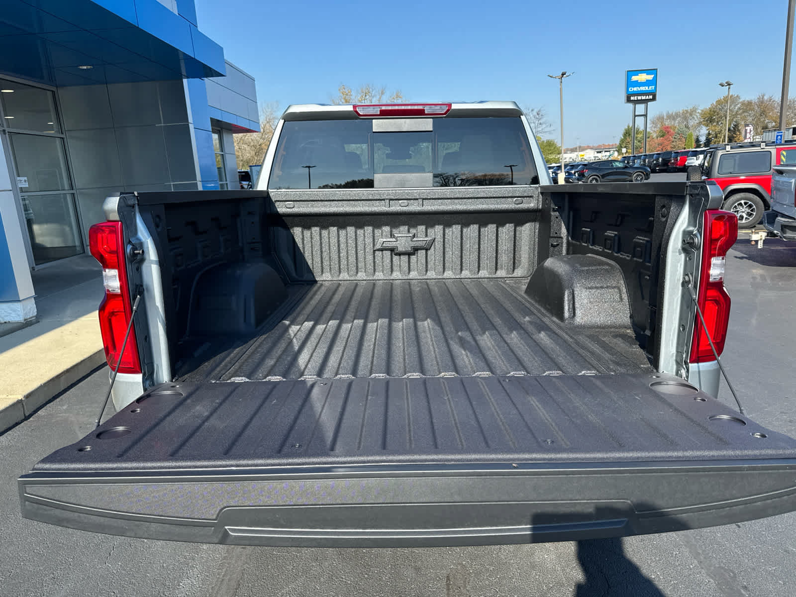 New 2026 Chevrolet Silverado 1500 RST AWD/4WD image 9